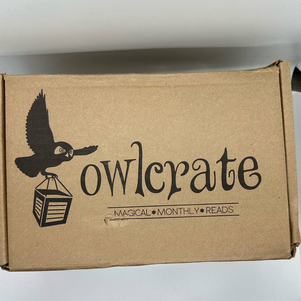 Owlcrate June 2022: Romance & Rivalry - A Tale of Feuds and Forbidden Love